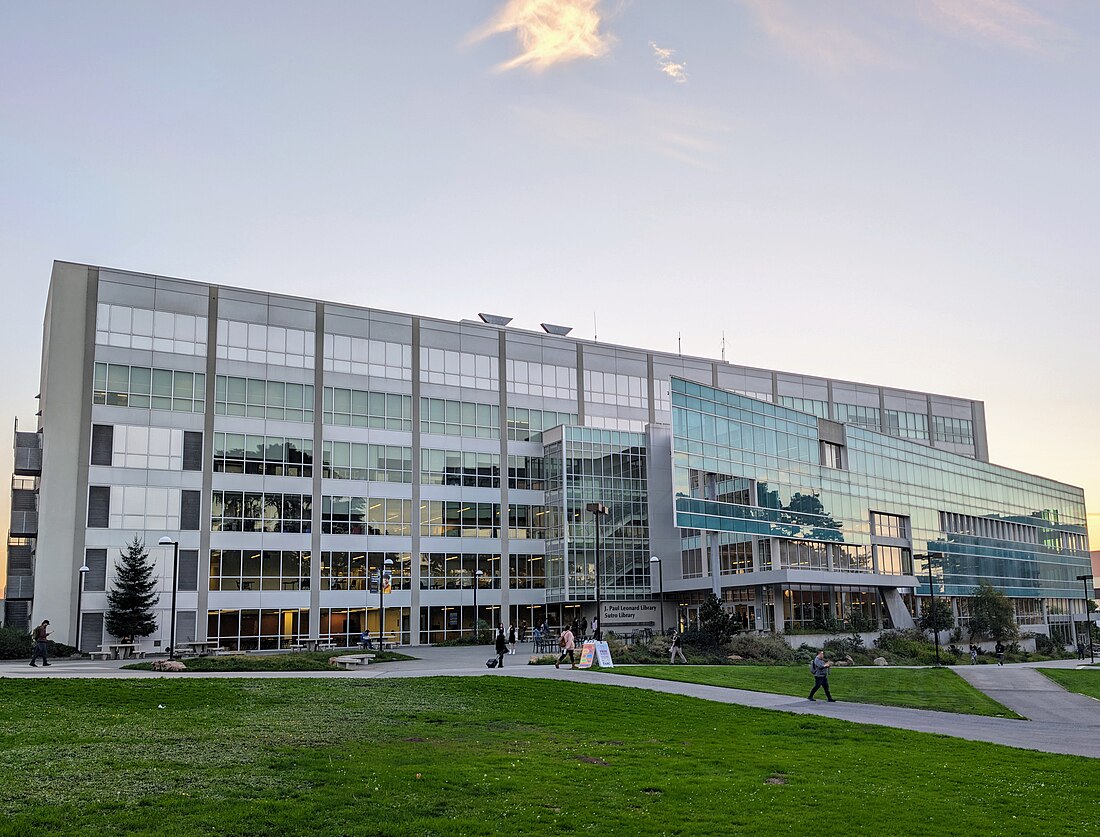 File:SFSU Library 3.jpg