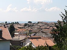 Plik:San_Lorenzo_Nuovo-panorama2.jpg