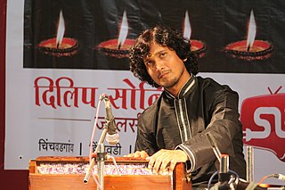 <span class="mw-page-title-main">Santosh Ghante</span> Harmonium player