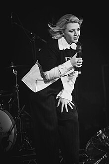 Self Esteem (musician) - Wikipedia