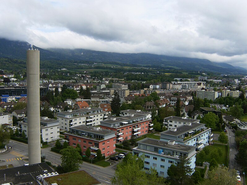 File:Solothurn Schoengruen Zuchwil.jpg