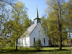 Staiceles baznīca. 2000-04-29.jpg