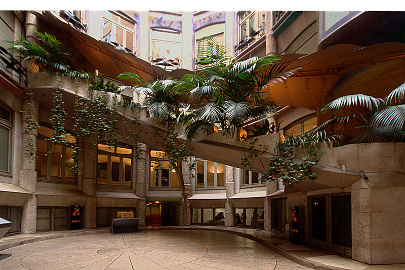 File:Staircase - Patio of Casa Milà - Barcelona 2014.jpg