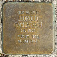 Stumbling stone for Leopold Bacharach (1901) in Memmingen.jpg