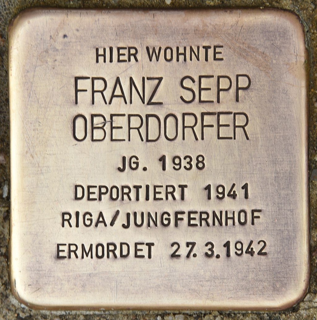 Stolperstein für Franz Sepp Oberdorfer (Göppingen).jpg