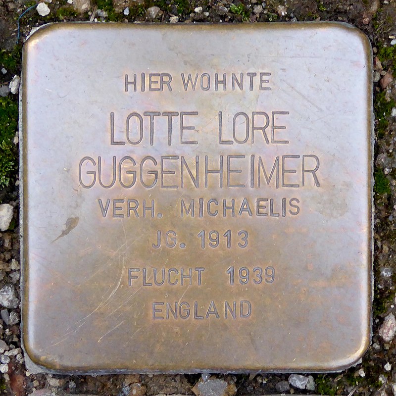 Stolperstein für Lotte Lore Guggenheimer (1913) in Memmingen.jpg