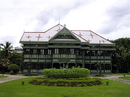 ไฟล์:Suan_Hong_Residential_Hall.jpg