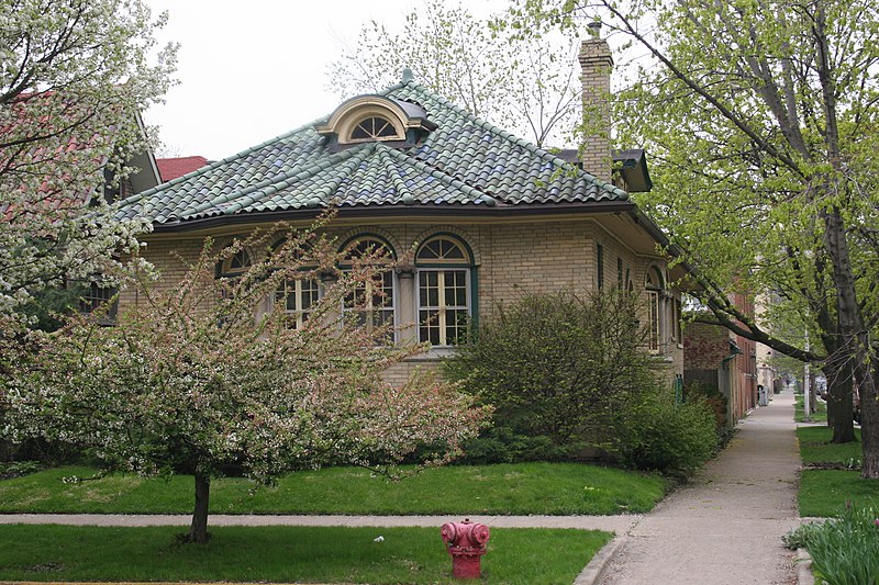 File:Talman West Ridge Bungalow Historic District 2.JPG