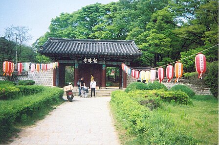 Temple Yongju