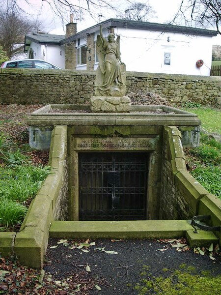 File:The Parish Church of All Saints, Pendleton, Entrance to the Aspinall Vault - geograph.org.uk - 777235.jpg