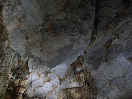 Tập_tin:Thien_Duong_Cave_1.jpg