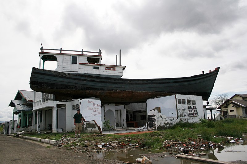 File:Tsunami 2004 aftermath. Aceh, Indonesia, 2005. Photo- AusAID (10730592474).jpg