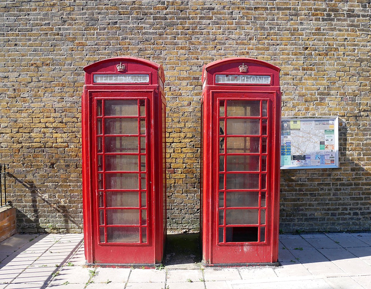 Телефон на 6 20. England telephone Kiosk. Телефон Six. English Phone Box k2 Sizes.
