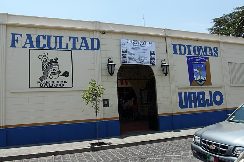 File:UABJO Facultad de Idiomas Oaxaca.jpg