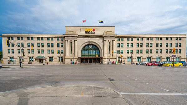 View of Union Station from Broadway (2017)