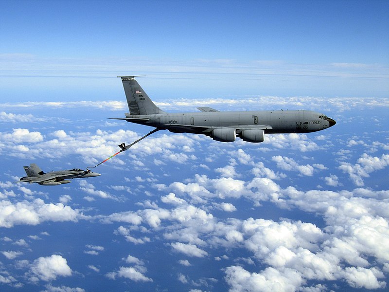 File:US Navy 070316-N-3913C-008 An F-A-18C Hornet, assigned to the Argonauts of Strike Fighter Squadron (VFA) 147 aboard USS John C. Stennis (CVN 74), conducts an in-flight refueling with a KC-135 over Afghanistan.jpg