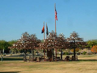 <span class="mw-page-title-main">Glendale Veterans War Memorial</span> Monument to United States veterans of all wars