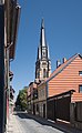 Wernigerode, la tour de l'église (die Liebfrauenkirche) dans la rue