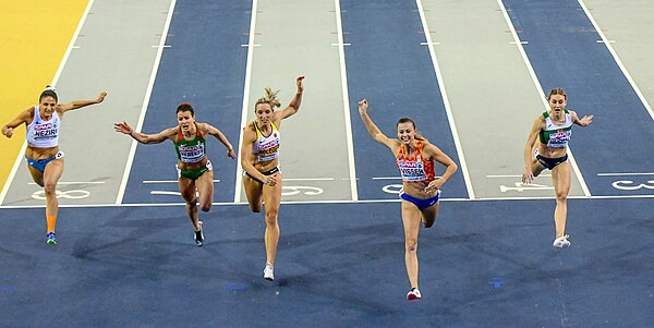 Visser (2nd from the right) won her first European title with the 60 m hurdles victory at indoor Glasgow 2019.