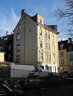 Wuppertal, Klingelholl 15, Fassade Riescheider Str., über Eck