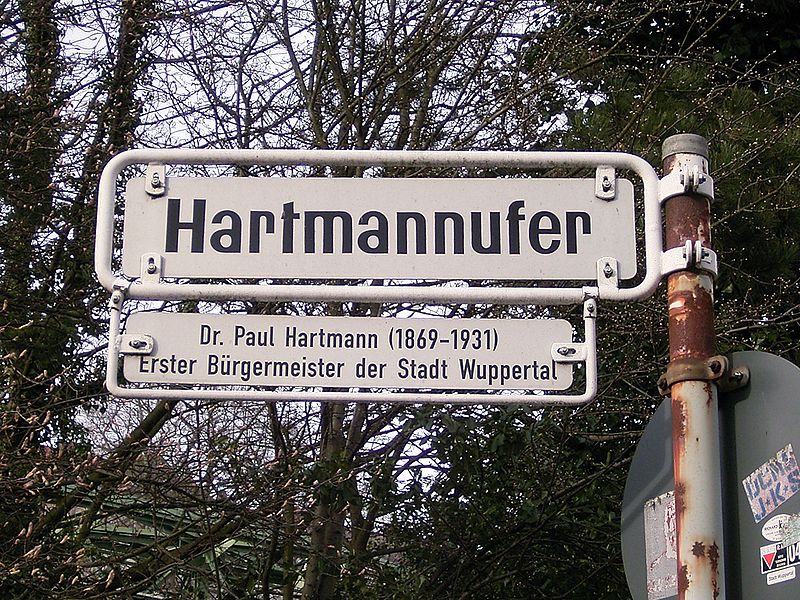 File:Wuppertal - Hartmannufer 03 ies.jpg