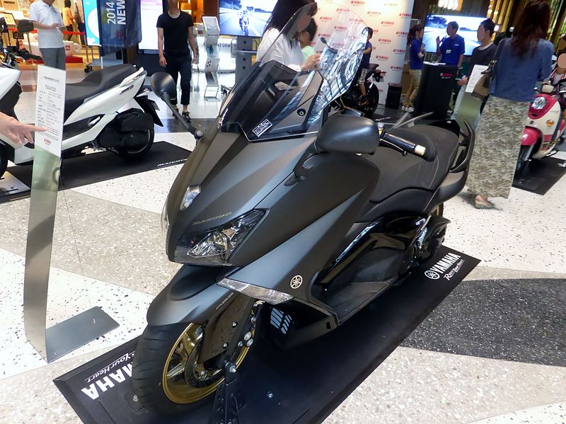 File:YAMAHA T-MAX.JPG