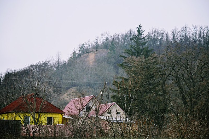 File:С.Халеп'я, вид на давньоруське городище Халеп 5.jpg