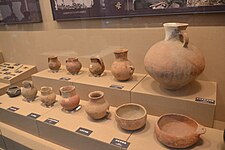 昌吉博物馆展出的彩陶文物