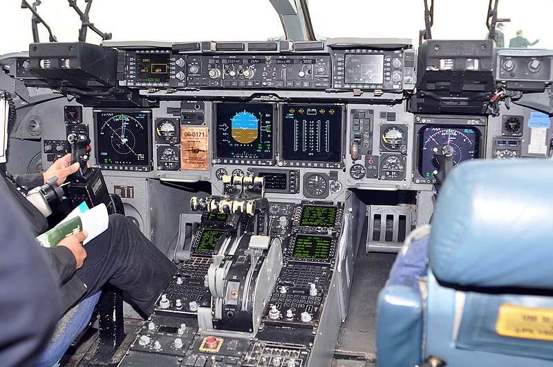 File:00-0171-AK Boeing C-17A Globemaster III USAF (7089830537).jpg