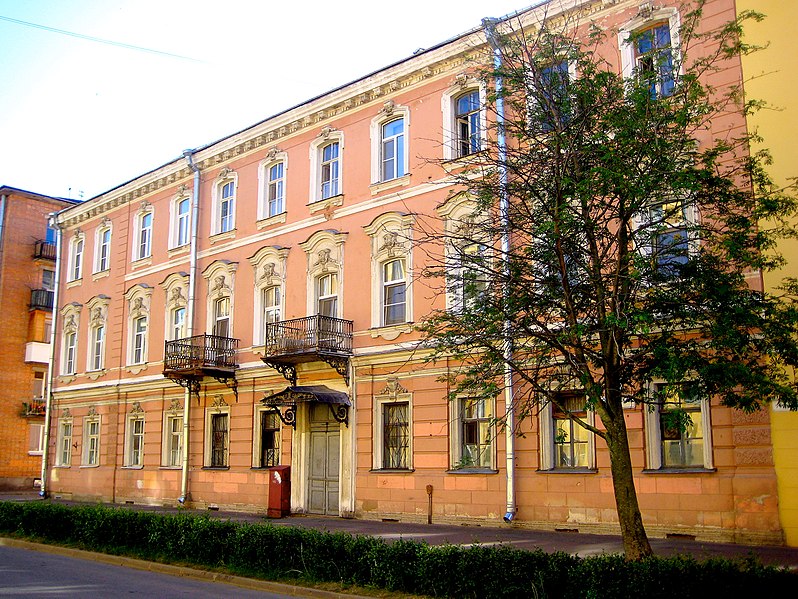 File:1376. Kronstadt. Posadskaya street, 23.jpg