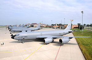 185. skrzydło tankowania powietrza KC-135s Sioux City IA.jpg