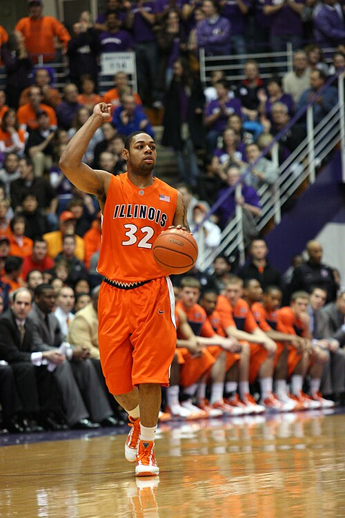 Image: 20100123 Demetri Mc Camey signals a play