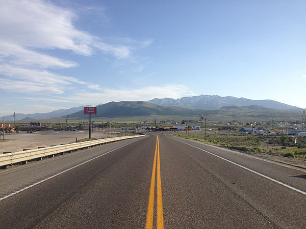 View south along US 93 just north of Wells