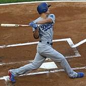 170px-20170718_Dodgers-WhiteSox_Corey_Seager_following_through_%282%29.jpg