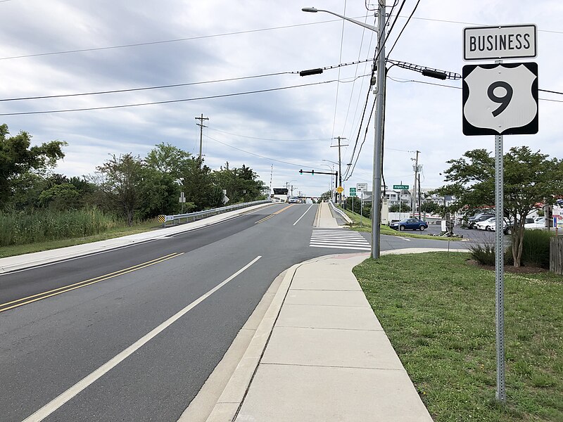 File:2022-07-15 11 26 10 View west along U.S. Route 9 Business (East Savannah Road) at Anglers Road in Lewes, Sussex County, Delaware.jpg