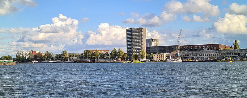 File:2023 Amsterdam, IJveer F1, KNSM-eiland (12).jpg