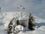 Wayside cross in the Gewann Färber in snow