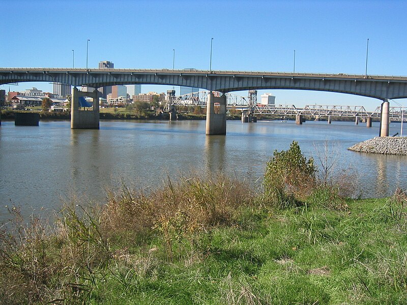 File:A view of Little Rock, Arkansas from the banks of North Little Rock, Arkansas (48cf367c-9b9d-485c-ab99-47ed80a7810d).JPG