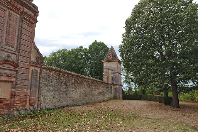 English: Old abbey of Boulbonne (Cintegabelle, France). Français : Ancienne abbaye de Boulbonne (Cintegabelle, France).