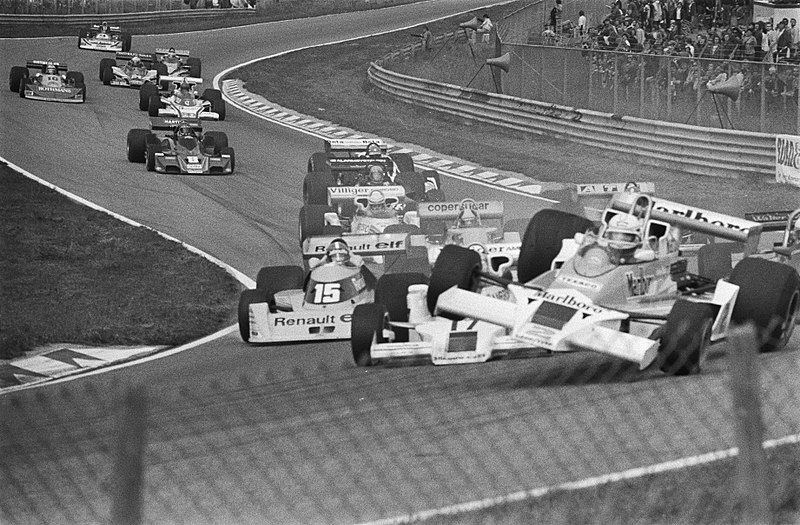 File:Accident at 1977 Dutch Grand Prix.jpg