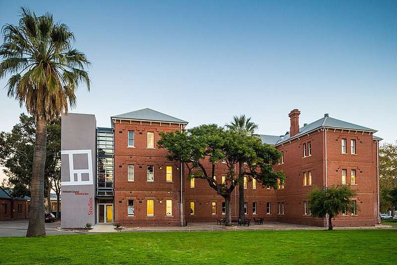 File:Adelaide Central School of Art Teaching and Studio Building.jpg