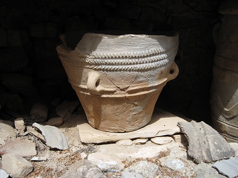 File:Agia Triada 41.JPG