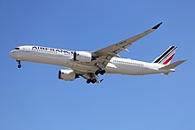 Air France F-HTYF A350-900.jpg