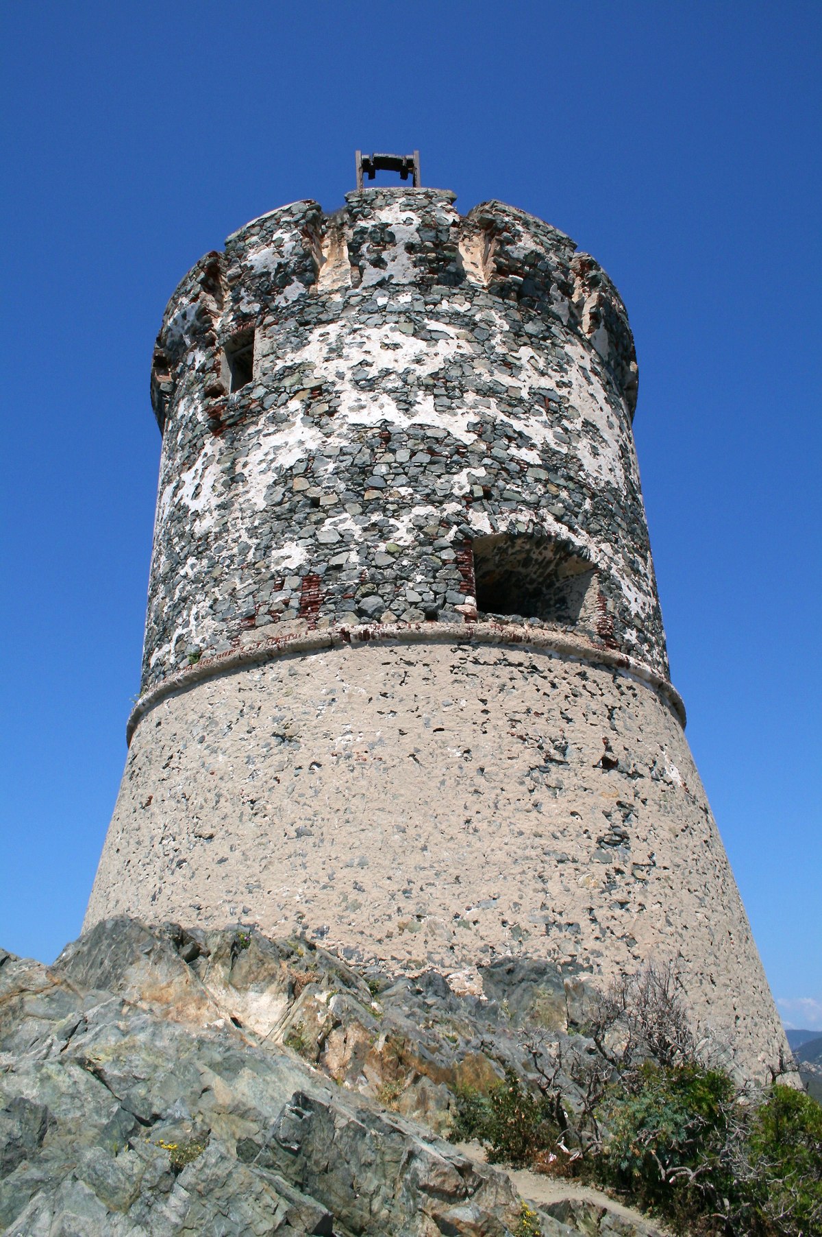 TORRE DE PARATA AJACCIO FRANCIA