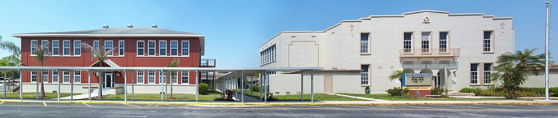 File:Alva FL Consol School pano01.jpg