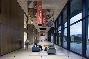 Amon Carter Museum of American Art, main entry hall, constructed 1961