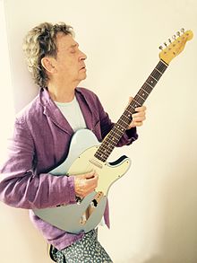 Summers in 2015 Andy Summers with guitar 2015.jpg