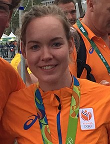 Anna van der Breggen won the women's reboot edition in 2017. Anna van der Breggen - Rio 2016 - Women's road race (29178482255) (cropped).jpg