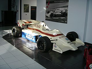 <span class="mw-page-title-main">Arrows A7</span> Formula One racing car