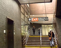 Passageway to Rockefeller Center BMT 49 NB RC concourse jeh.jpg